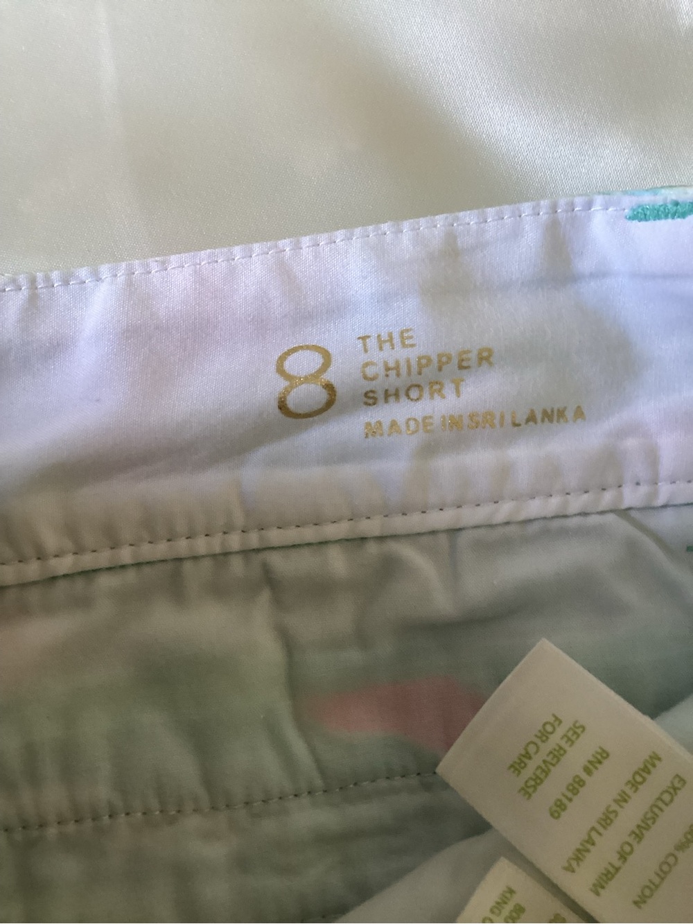 Lilly Pulitzer resort wear vibrant shorts - Picture 5 of 10